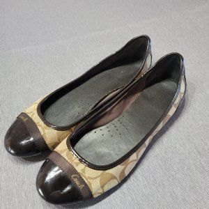 Coach Signature Flat Women's Size 8.5